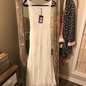 Gorgeous NWT Chelsea&Violet Dress
